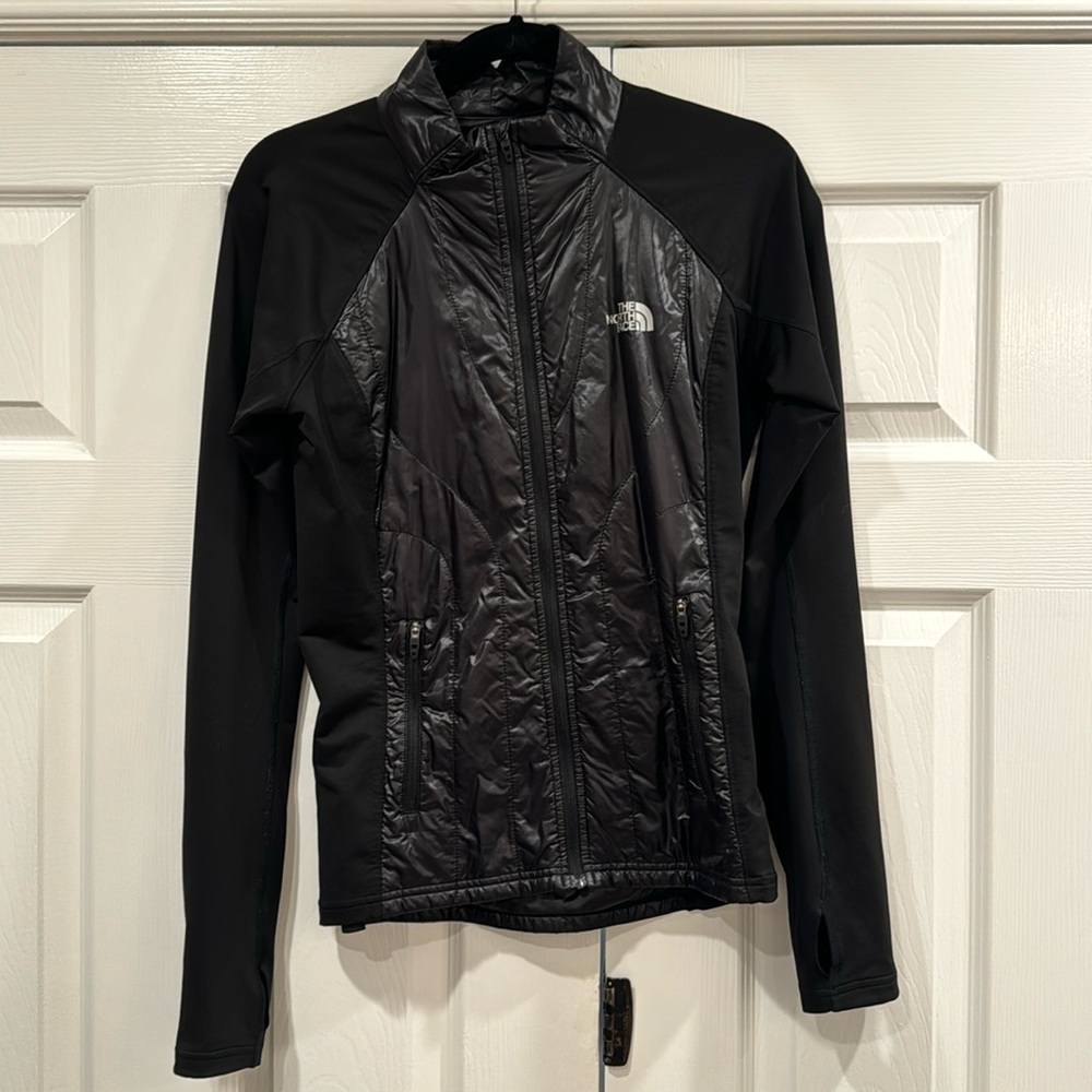 The Northface windbreaker/jacket.
